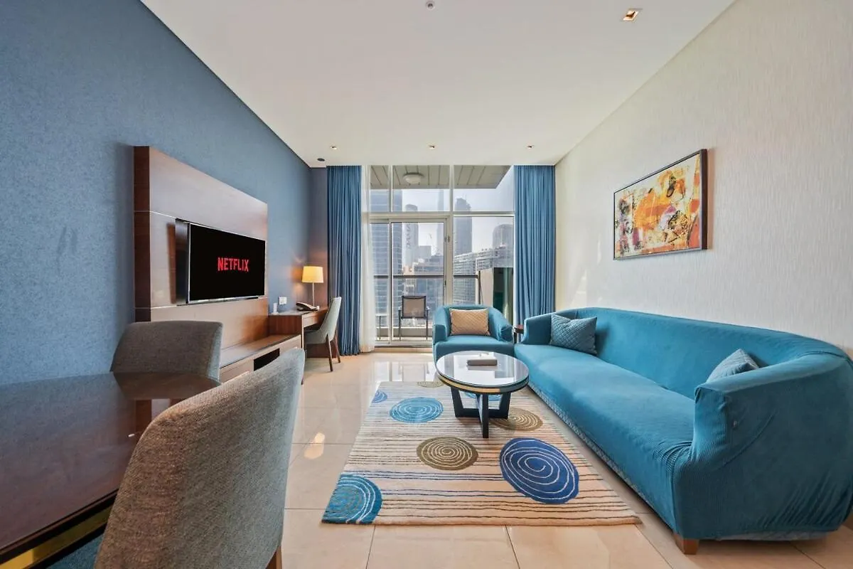 Modern 1Br Canal & Burj View & Pool & Gym Access Dubai 0*,